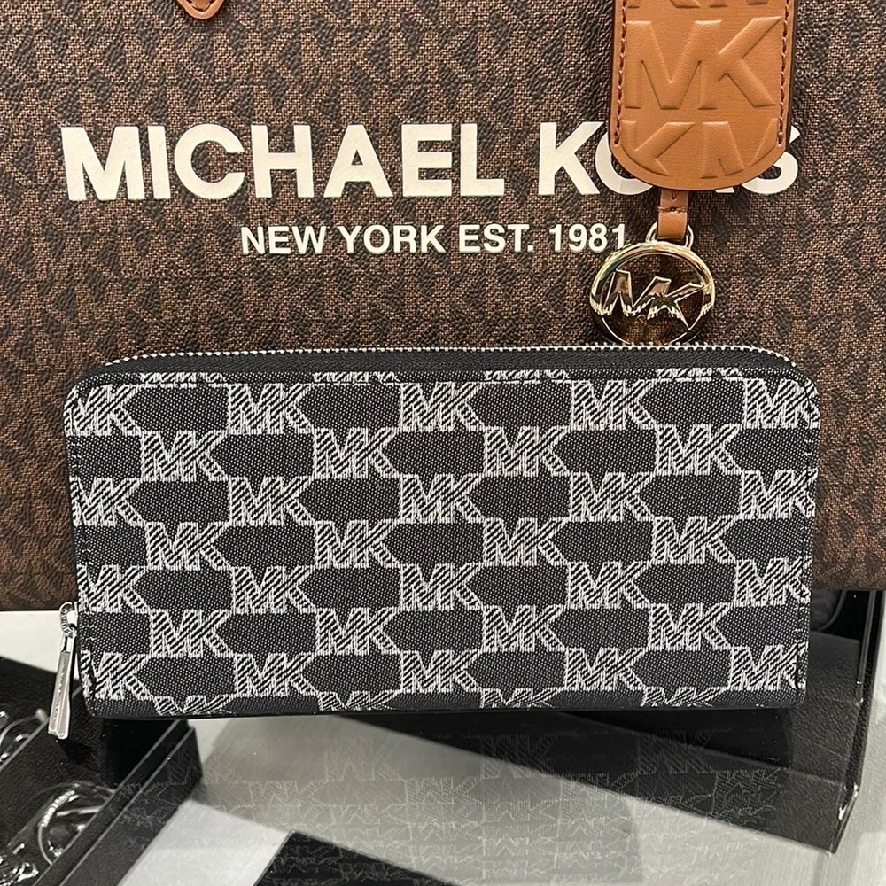 Michael Kors Men’s Women’s Cooper Tech Zip Around Wallet Black Multi Unisex NWT